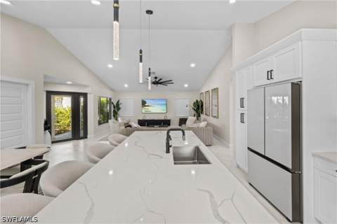 841 91st Ave N, Naples FL - photo 10 of 31