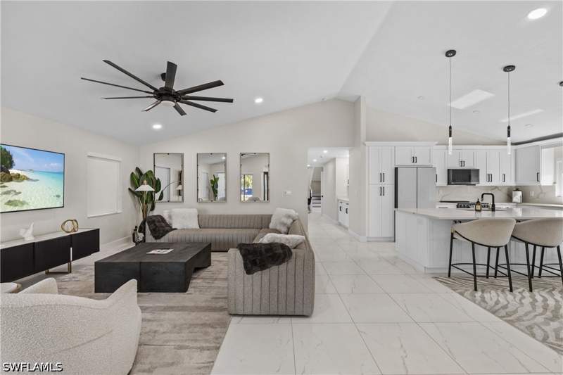 4 bedroom SingleFamilyResidence at 841 91st Ave N, Naples Park, Naples — photo 5