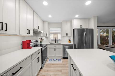 630 99th Ave N, Naples FL - photo 11 of 49