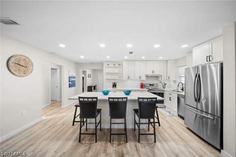 630 99th Ave N, Naples FL - photo 12 of 49
