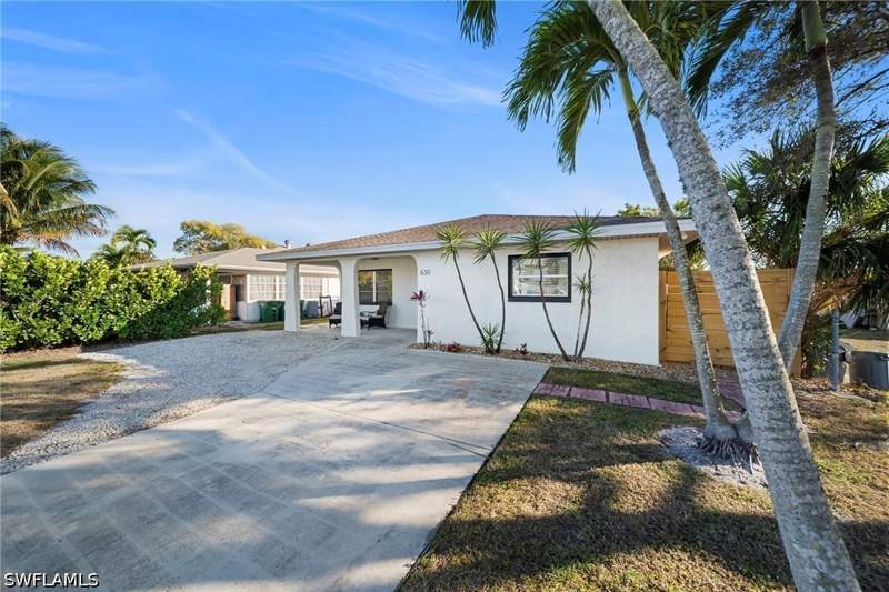 3 bedroom SingleFamilyResidence at 630 99th Ave N, Naples Park, Naples — photo 2