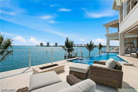 280 Estrellita Dr, Fort Myers Beach FL - photo 12 of 50