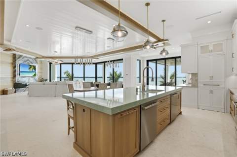 280 Estrellita Dr, Fort Myers Beach FL - photo 17 of 50