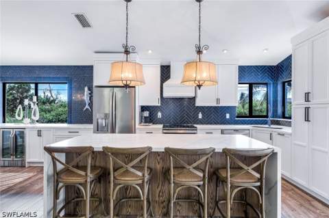 999 East Valley Dr, Bonita Springs FL - photo 10 of 49