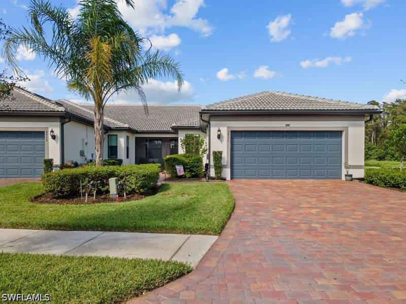 2 bedroom Attached at 5931 Mayflower Way, Del Webb, Ave Maria — photo 2