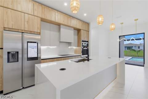 1031 SW 1st Ter, Cape Coral FL - photo 13 of 46