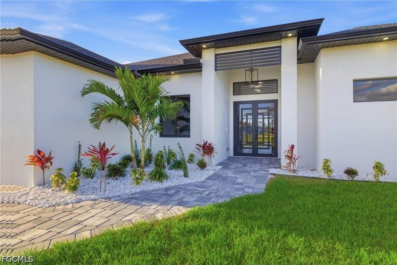 4 bedroom SingleFamilyResidence at 1031 SW 1st Ter, Cape Coral, Cape Coral — photo 5