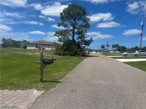 1634 NE 34th St, Cape Coral FL - photo 12 of 13