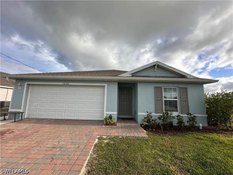 1634 NE 34th St, Cape Coral FL - photo 6 of 13