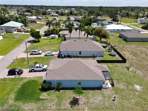 1634 NE 34th St, Cape Coral FL - photo 9 of 13
