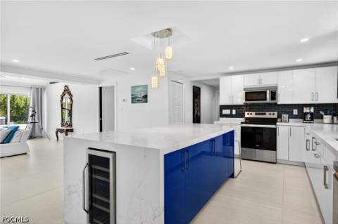 1874 Ibis Ln, Sanibel FL - photo 12 of 37