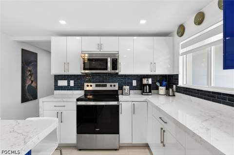 1874 Ibis Ln, Sanibel FL - photo 13 of 37