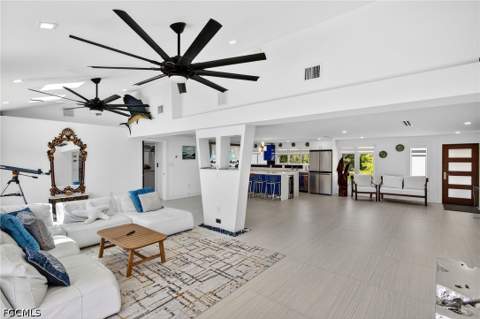 1874 Ibis Ln, Sanibel FL - photo 9 of 37