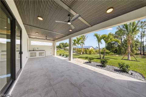 4213 25th St SW, Lehigh Acres FL - photo 8 of 47