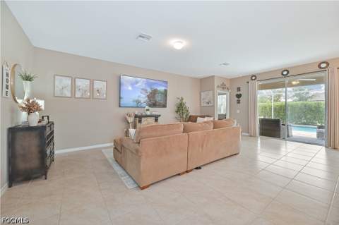 3273 Apple Blossom Dr, Alva FL - photo 13 of 45