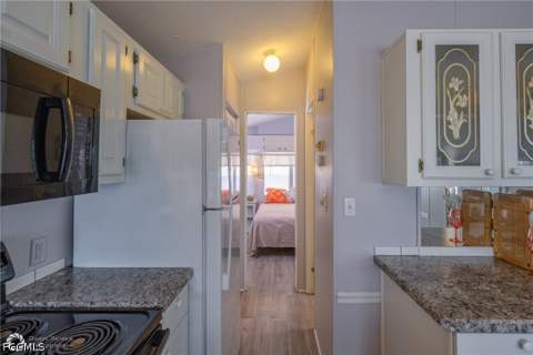 11089 Sunglow Ln, Fort Myers FL - photo 16 of 34