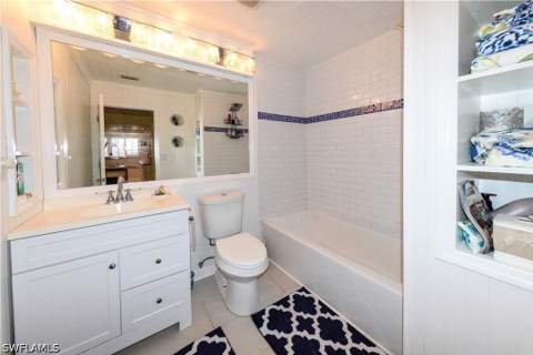 22161 Tallwood Ct 706, Estero FL - photo 12 of 44