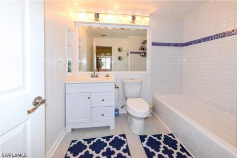 22161 Tallwood Ct 706, Estero FL - photo 13 of 44