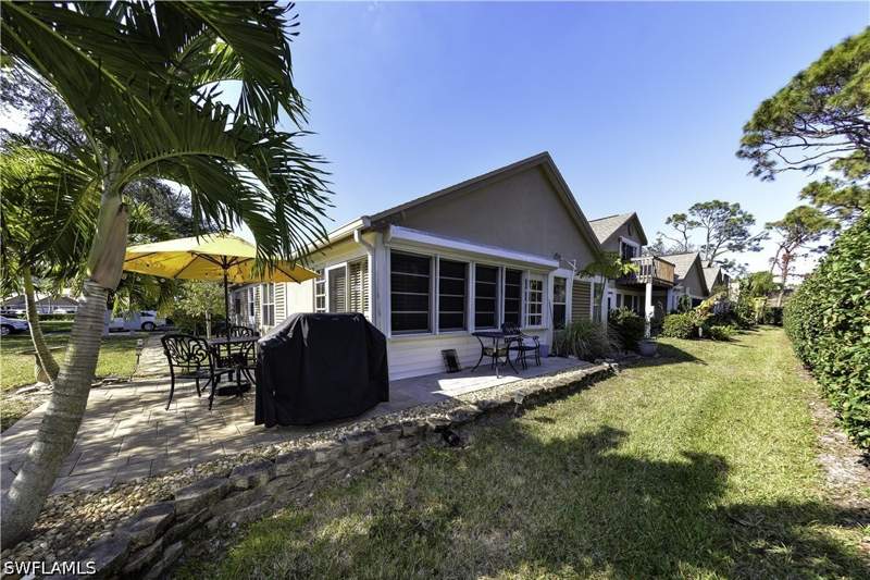 2 bedroom Attached at 22161 Tallwood Ct 706, Villas At Fountain Lakes, Estero — photo 2