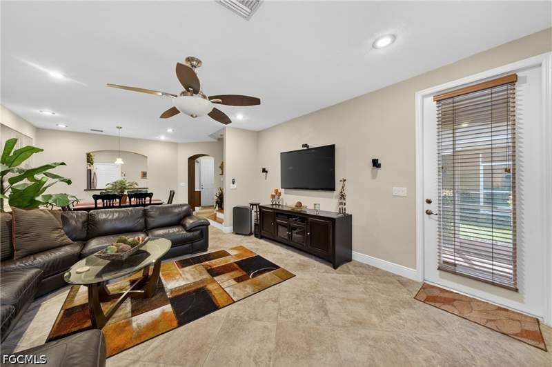 3 bedroom Townhouse at 17560 Brickstone Loop, Timberwalk, Fort Myers — photo 3
