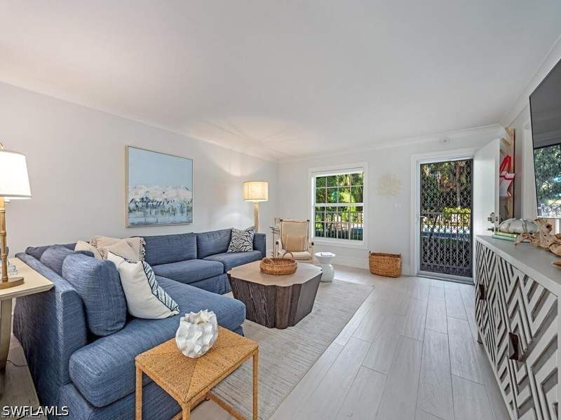 2 bedroom Condominium at 1222 Gordon Dr 4, Pierre Club, Naples — photo 3