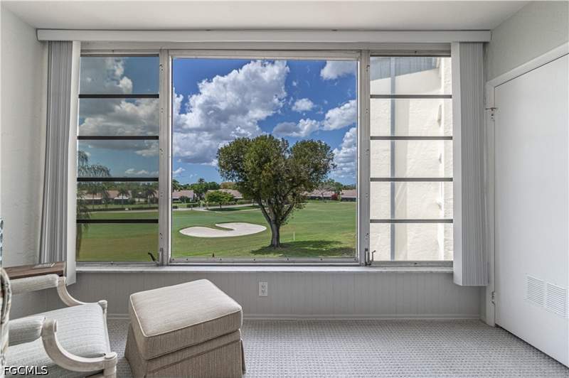 1 bedroom Condominium at 6220 Augusta Dr 307, Seven Lakes, Fort Myers — photo 2