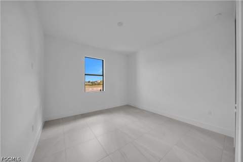 211 NE 15th Ter, Cape Coral FL - photo 23 of 45