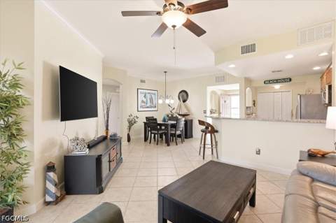 4223 Liron Ave 104, Fort Myers FL - photo 15 of 33