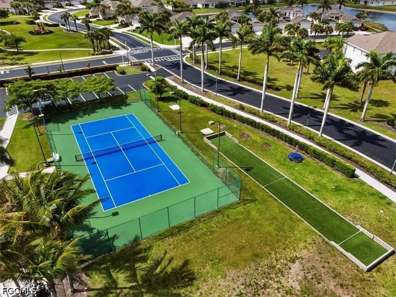 3 bedroom Condominium at 4223 Liron Ave 104, Liron Place, Fort Myers — photo 5