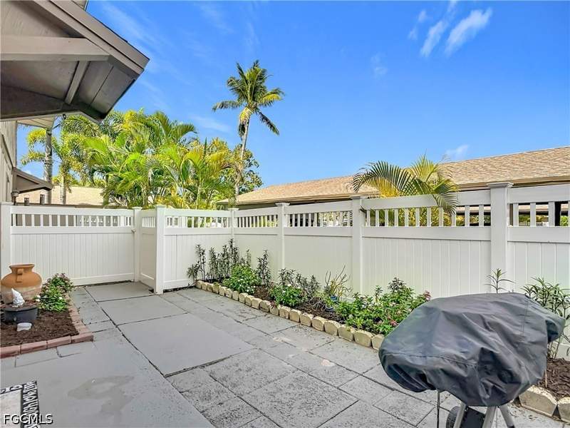 3 bedroom Condominium at 4293 Island Cir 4, Caloosa Bayview, Fort Myers — photo 5