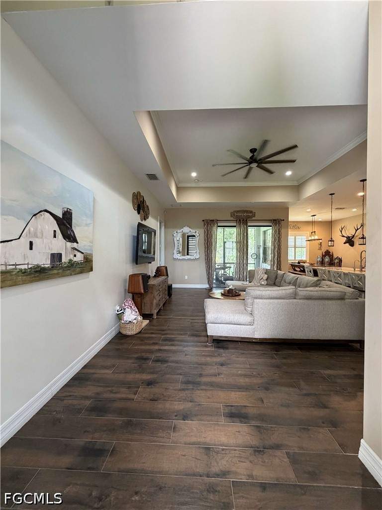 3 bedroom SingleFamilyResidence at 190 2nd St SE, Golden Gate Estates, Naples — photo 5