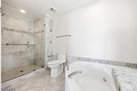 13105 Vanderbilt Dr 407, Naples FL - photo 24 of 38