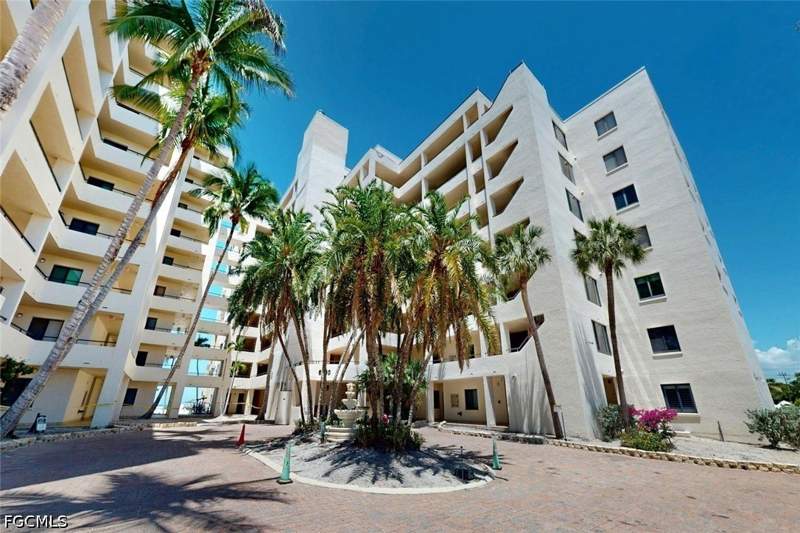 2 bedroom Condominium at 6660 Estero Blvd 105, Sandarac Condo, Fort Myers Beach — photo 5