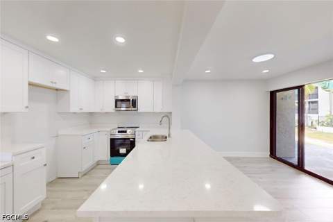 6660 Estero Blvd 105, Fort Myers Beach FL - photo 7 of 42