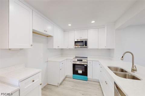 6660 Estero Blvd 105, Fort Myers Beach FL - photo 8 of 42