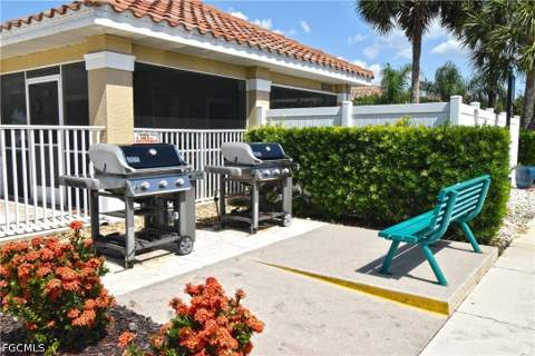9060 Triangle Palm Ln 1206, Fort Myers FL - photo 11 of 35