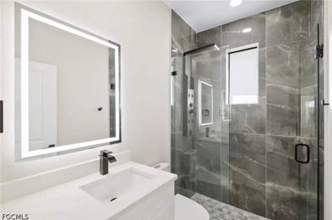 218 Irving Ave, Lehigh Acres FL - photo 10 of 30