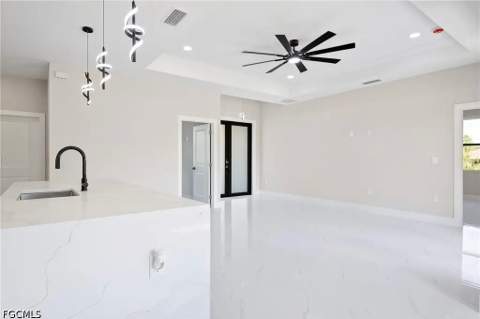 218 Irving Ave, Lehigh Acres FL - photo 12 of 30