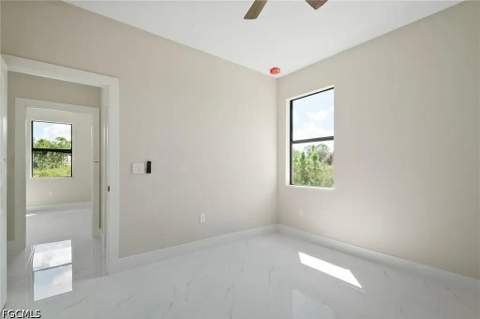 218 Irving Ave, Lehigh Acres FL - photo 9 of 30