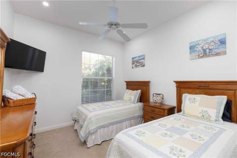 7983 Valentina Ct, Naples FL - photo 18 of 47