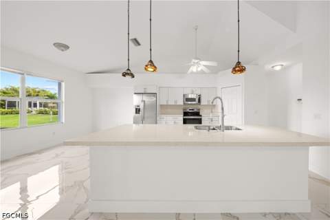 605 SE 23rd Ave, Cape Coral FL - photo 8 of 17