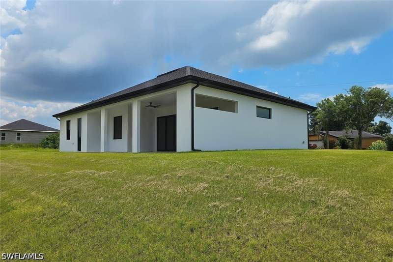 4 bedroom SingleFamilyResidence at 1321 NE 19th Ter, Cape Coral, Cape Coral — photo 5