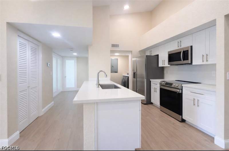 2 bedroom Condominium at 4122 Residence Dr 117, The Residence, Fort Myers — photo 3