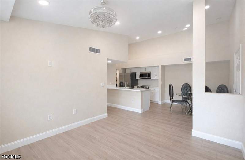 2 bedroom Condominium at 4122 Residence Dr 117, The Residence, Fort Myers — photo 5