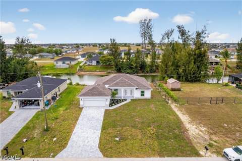 2210 NW 2nd Ave, Cape Coral FL - photo 16 of 41