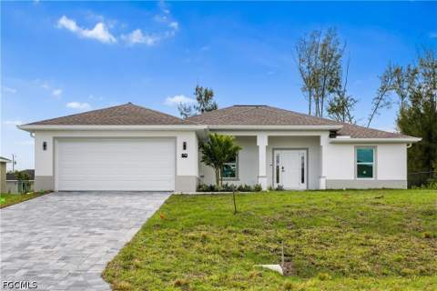 2210 NW 2nd Ave, Cape Coral FL - photo 8 of 41