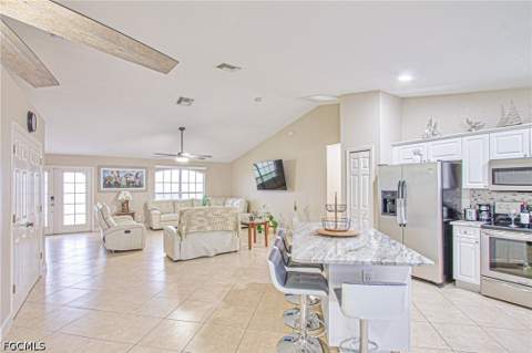 1301 SW 11th St, Cape Coral FL - photo 9 of 27