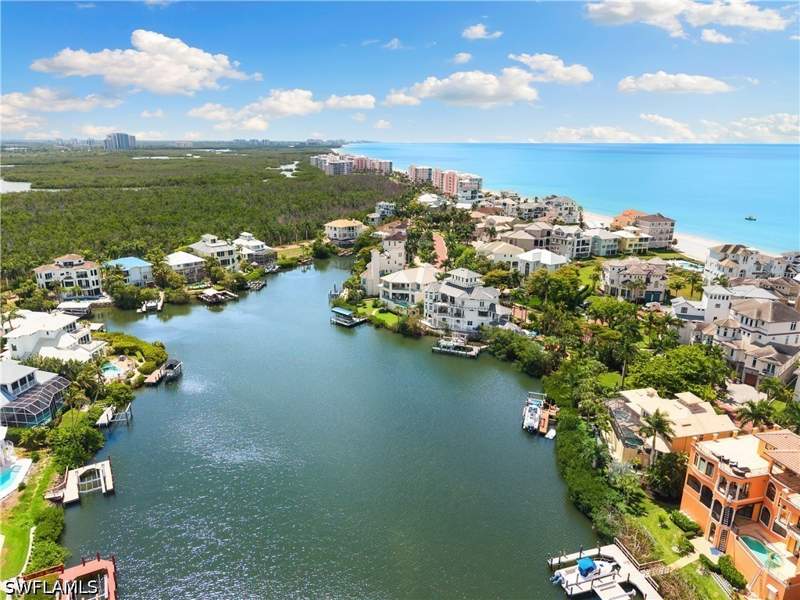 5 bedroom SingleFamilyResidence at 232 Barefoot Beach Blvd, Barefoot Beach, Bonita Springs — photo 5