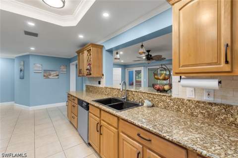 13527 Marquette Blvd, Fort Myers FL - photo 8 of 44