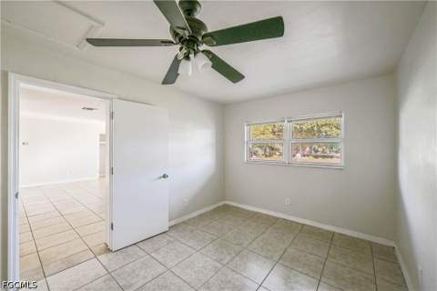 208 Norwich Ave, Lehigh Acres FL - photo 11 of 23